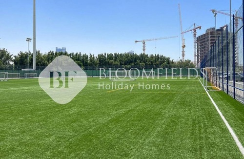 Al Barsha Apartment | Bloomfields CharmingStu Samana view