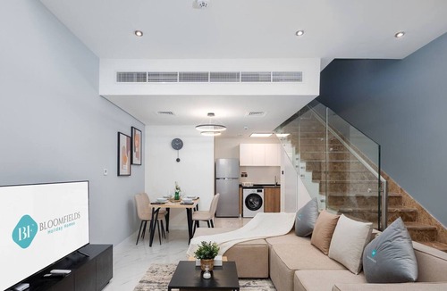 Dubai Ski Chalet | Bloomfields Premium 1BR Duplex in Rukan