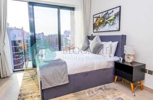 Nad Al Sheba Apartment | Bloomfields Studio - Azizi Riviera 41 - Meydan