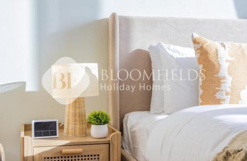 Jebel Ali Apartment | Bloomfields Studio in Alexis Tower - Jebel Ali