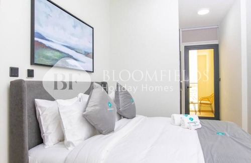 Dubai Apartment | Bloomfields Stylish 2Br in Rukan