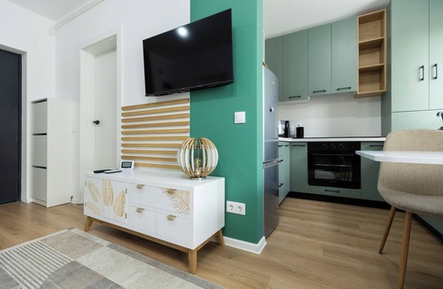 Baia Mare Apartment | Blooming Studio
