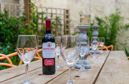 Sheringham House | Bloomsbury House - Magical Coastal Retreat - Crabpot Cottages