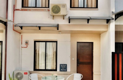 Dumaguete House | Bloomstone - 2BR Town House Aurora - Dumaguete