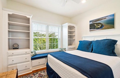 Baileys Harbor House | Blossom House Private 5-Acre Door County Retreat