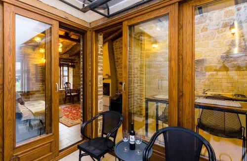 Veroia House | Blossom rooms & suite