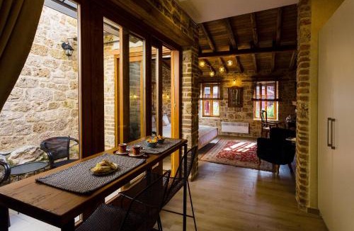 Veroia House | Blossom rooms & suite
