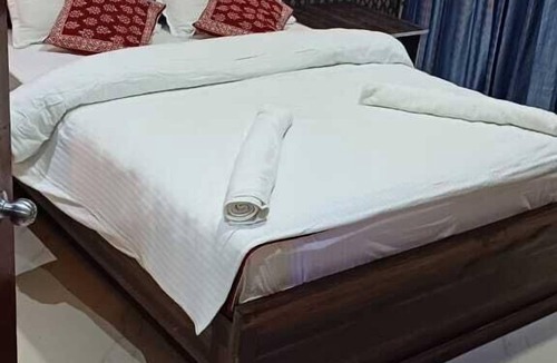 Ooty Hotel | Blossom Spring villa