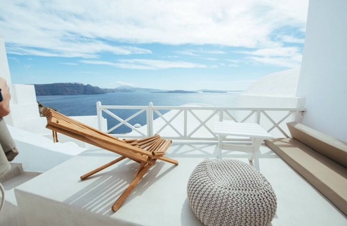 Oia Villa | Blu Bianco cave loft