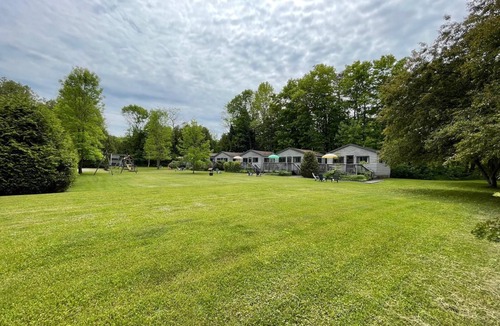 Hope Bay Cottage | Blu Jay-Cedar Garden Cozy Cottage #6 for a relaxing getaway