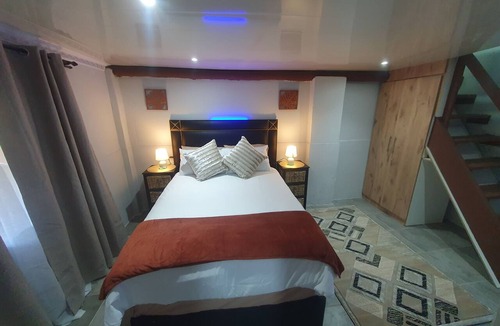 Randfontein Cabin | Blu light lodge