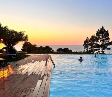 Macari Bed & Breakfast | BluBear