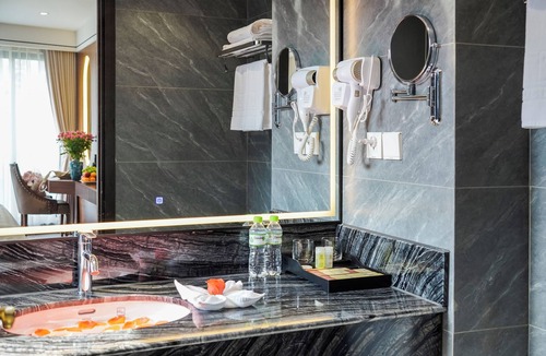 My Đinh Hotel | Blubiz Hotel 6