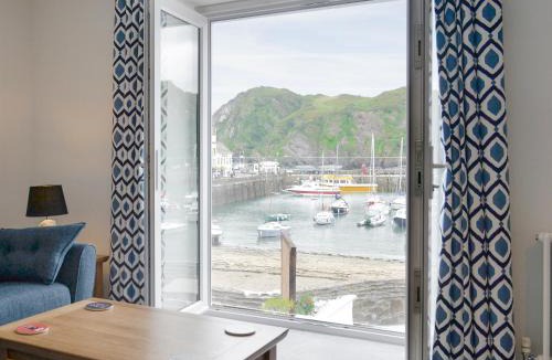 Hele House | Blue Beach House