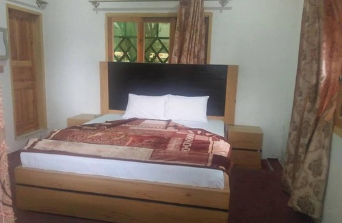 Balakot Hotel | Blue Bell Hotel And Restaurant Balakot