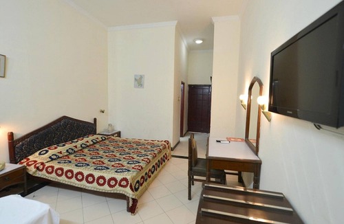 Hisar Hotel | Blue Bird Hisar