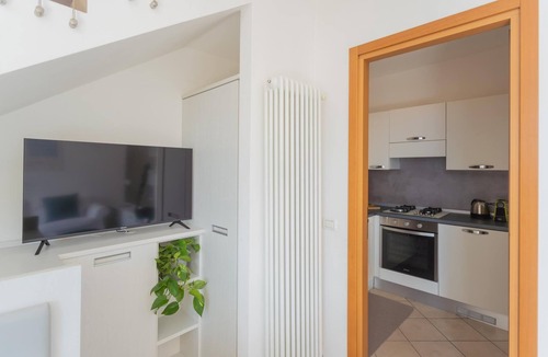Colonno Apartment | Blue Bliss Apartment