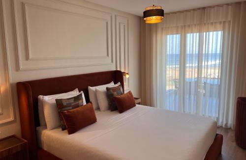 Rabat Apartment | Blue Carrousel