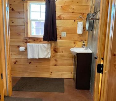 Oneida House | Blue Cozy Cottage