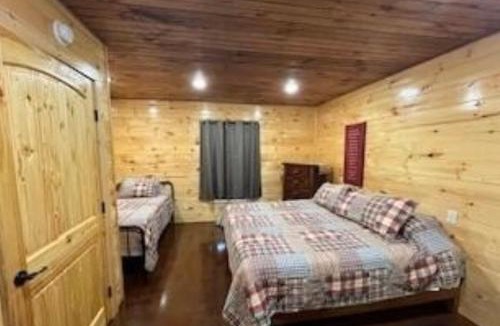 Oneida House | Blue Cozy Cottage