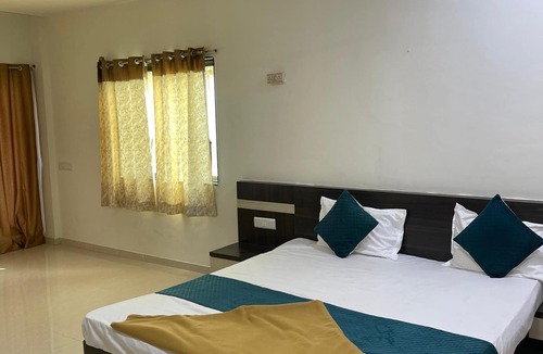 Dapoli House | Blue Diamond Dapoli
