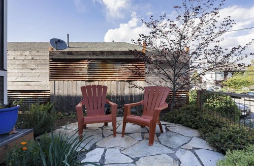 Mississippi District Hotel | Blue Door Micro-Loft