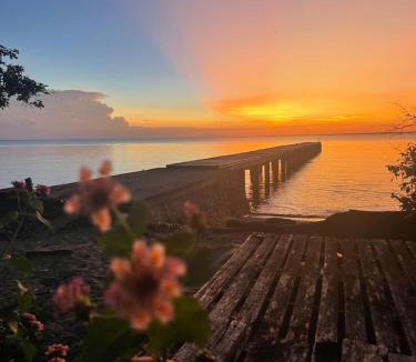 Moyo Hotel | Blue EmOcean Dive Eco lodge