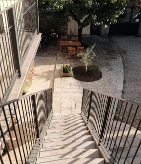 Borgo Grotta Gigante Bed & Breakfast | Blue Fox B&B