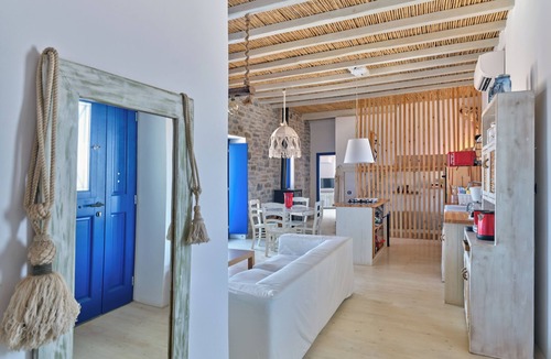 Paros Villa | Blue &Green in the Luxury villa with WiFi and AC on Paros Archilohos Tsoukalia