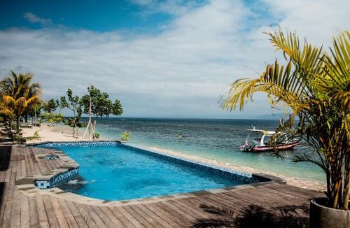 Penida Island Hotel | Blue Harbor Beachfront Villas & Resto