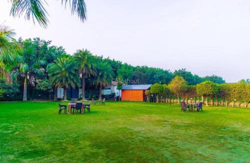 Noida Villa | Blue heaven by as luxe