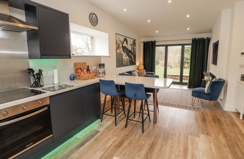 Brough Cottage | Blue Heron Lodge
