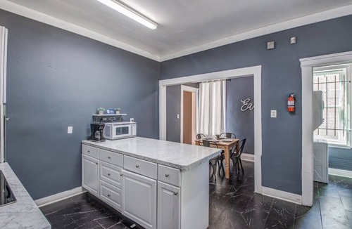 Memphis House | Blue Hideaway - Mins to Downtown