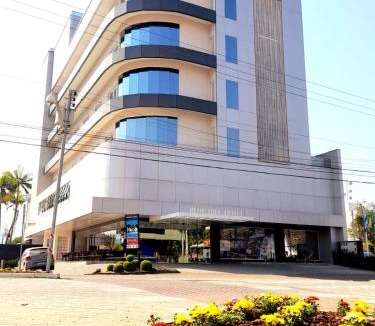Timbo Hotel | Blue Hill Hotel