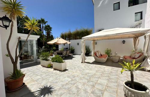 Urbanizacion el Rosario Villa | Blue Horizon Villa