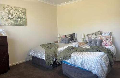 Penguin Bed & Breakfast | Blue Iris