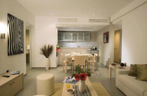 Paphos Hotel | Blue Lagoon Kosher Hotel (by Capital Coast Resort & Spa)