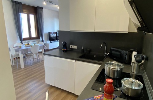 Stresa Apartment | Blue Lake apartment with pool and lake view
