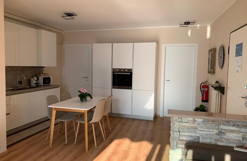 Lovere Apartment | Blue Lake