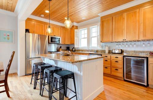 Seabrook House | Blue Lantern Cottage by Seabrook Hospitality