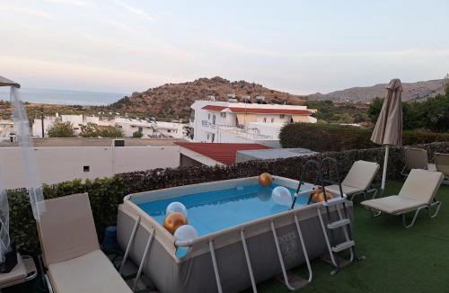 Kalathos Apartment | Blue line