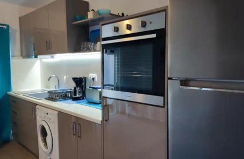 Kalathos Apartment | Blue line