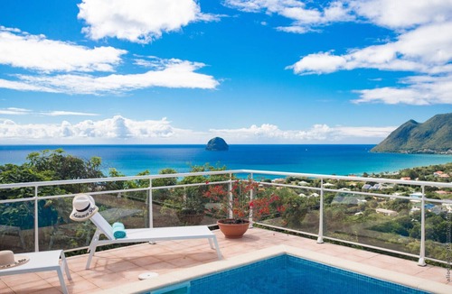 Le Diamant Villa | Blue Line