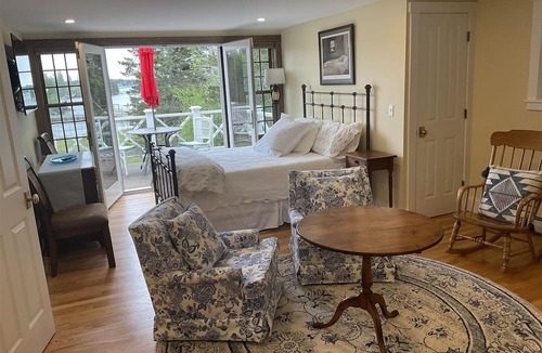 Port Clyde House | BLUE LOBSTER COTTAGE - Town of St. George - Port Clyde