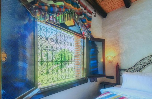 Bab Taza House | blue moon
