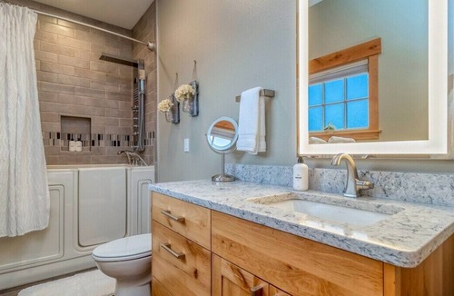 Walla Walla House | Blue Mountain Bungalow - Country Living near town