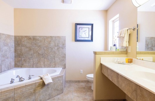 Rangely Hotel | Blue Mountain Inn And Suites