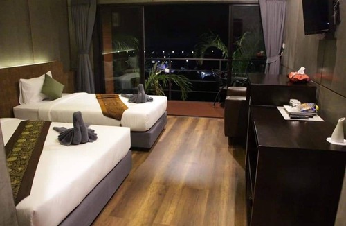 Tham Nam Phut Hotel | Blue Mountain Phangnga Resort