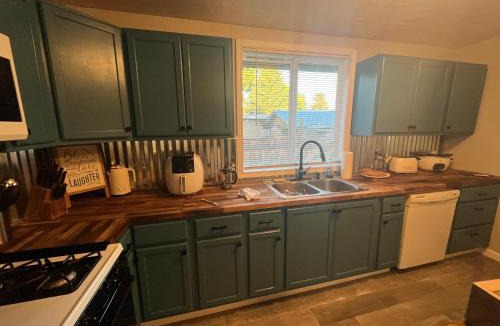 Elgin House | Blue Mountain Retreat