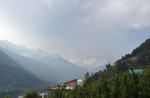 Vashist Hotel | Blue mountain stays